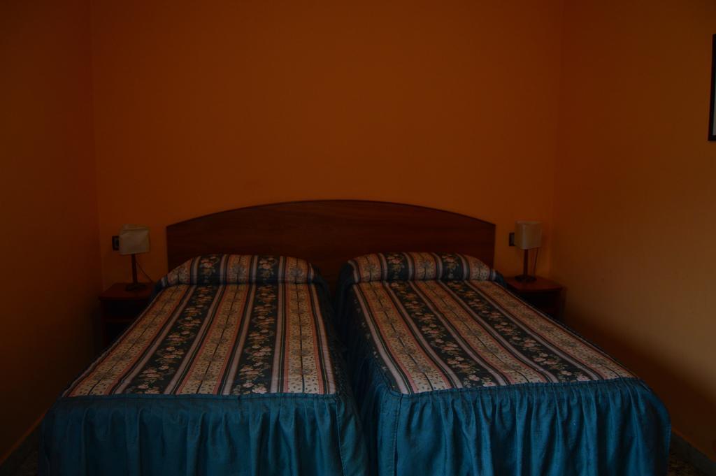 Hostal L'Escon Llanars Dış mekan fotoğraf
